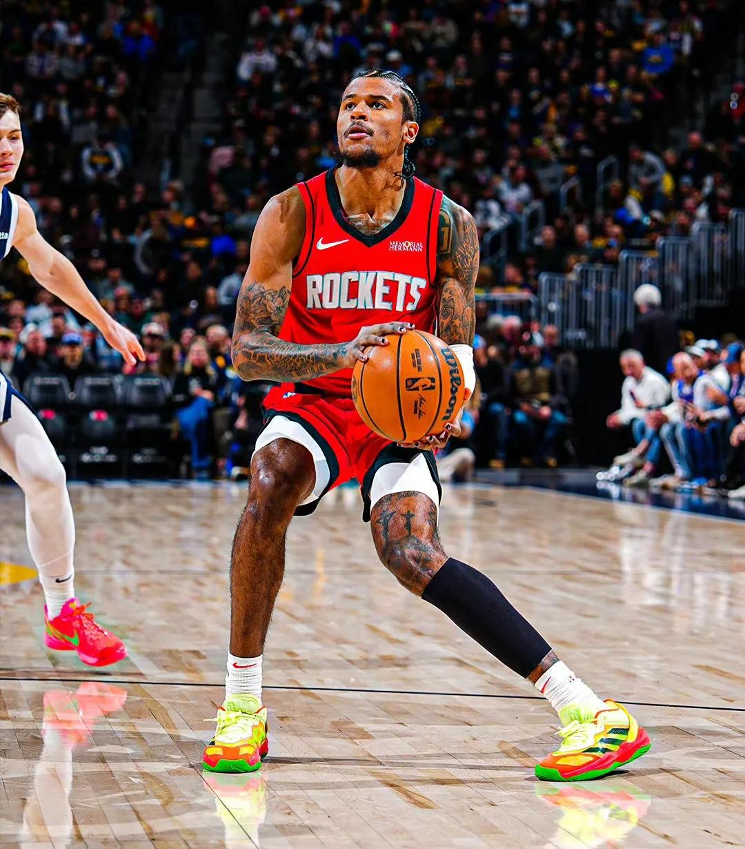 九游体育-包含赛地聚焦：NBA常规赛今晨热度飙升，阿斯顿维拉手感冰凉，震撼外界，球探报告显示潜力的词条-九游体育